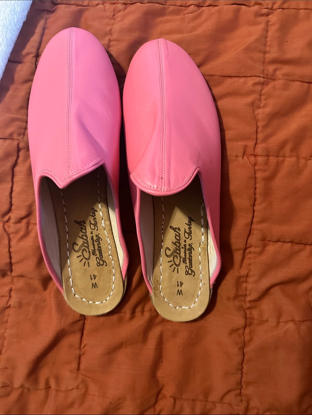 Sabah Pink Leather Slip-On Mules